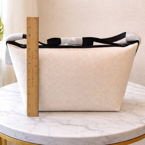 NWT Coach White Signature Shoulder Bag w/ Black Accents - Picture 4 of 6